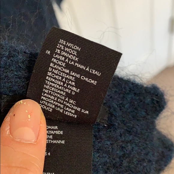 COS Fuzzy Ribbed Wool Scarf - Picture 3 of 4